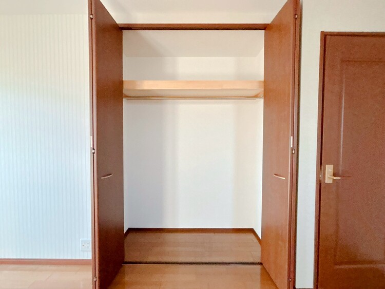 収納 居室にはクローゼットがあり、荷物もスッキリ収納して快適にお過ごしいただけます。
