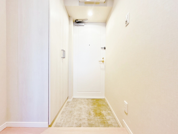 玄関 シューズボックスを完備した玄関です。