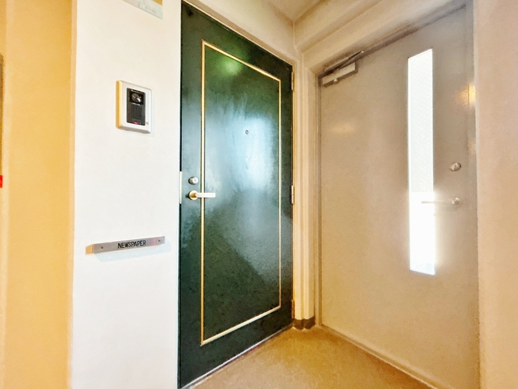 玄関 玄関を開ければ、そこは安らぎのご自宅。