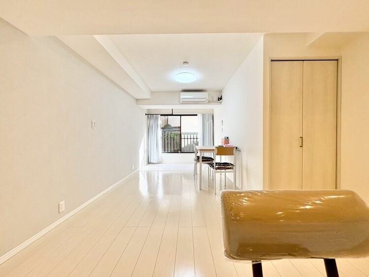 その他 忙しく過ぎゆく日常を置き去るほど、ゆったりした時間が流れるリビング。