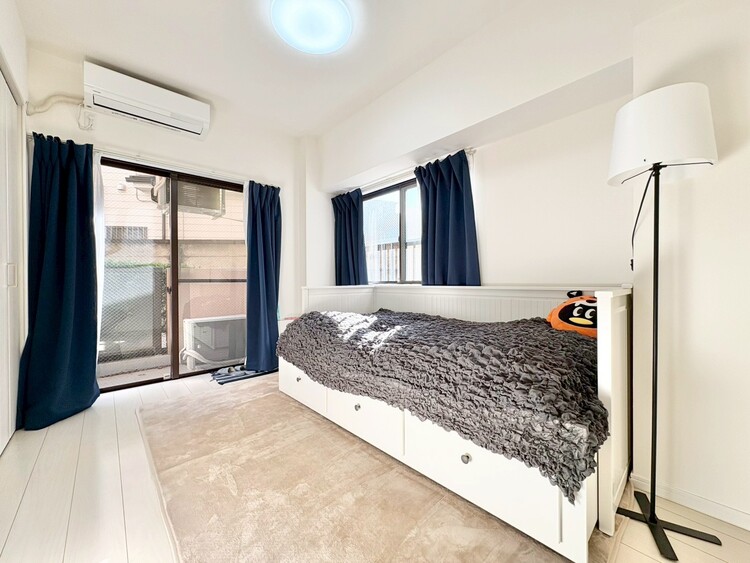 その他 ベッドも十分に設置するスペースがあります。