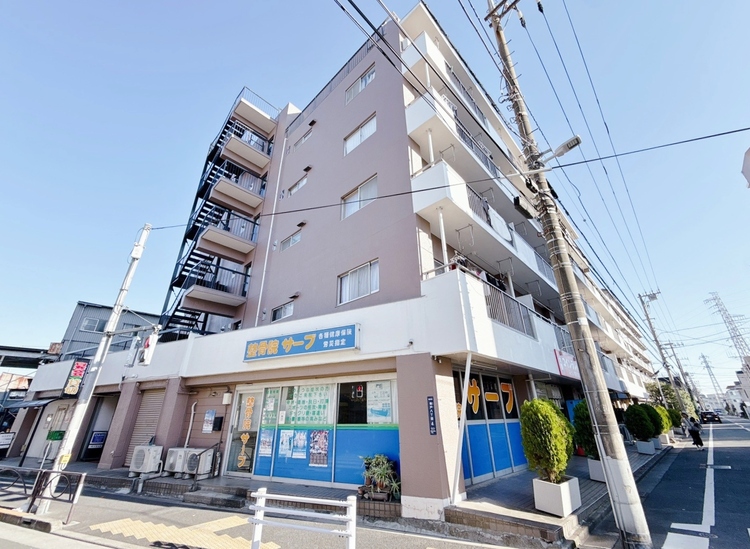 外観 現地に足をお運びいただいた際には、周辺散策などをお勧めいたします。