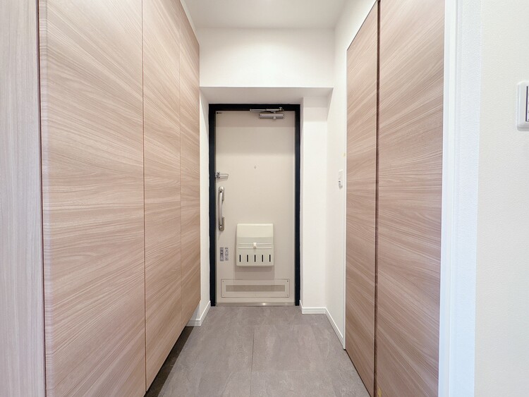 玄関 シューズボックスを完備した玄関です。