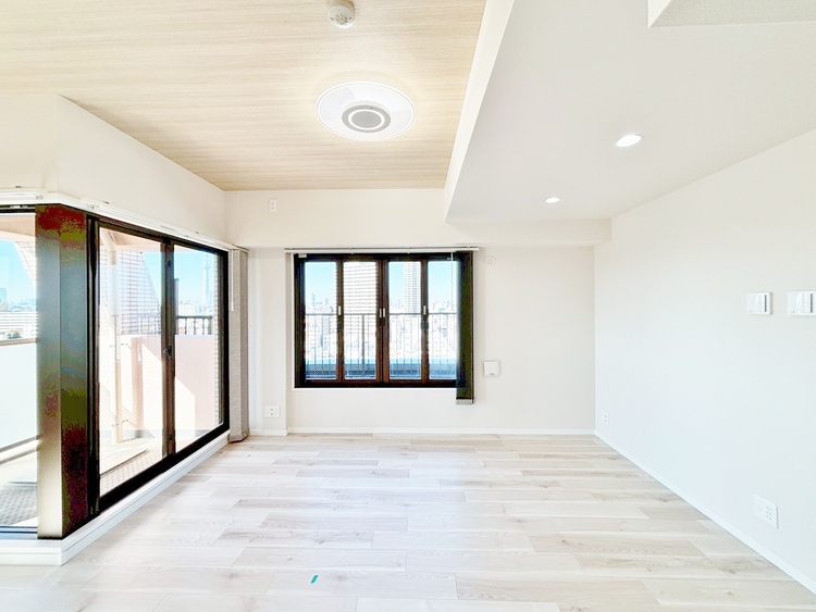 居間 快適に過ごす毎日を求めて、暮らしの中でご自身の「マイホーム」に創り上げてください。