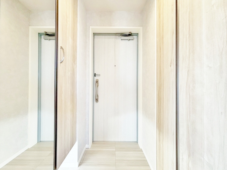 玄関 シューズボックスを完備した玄関です。