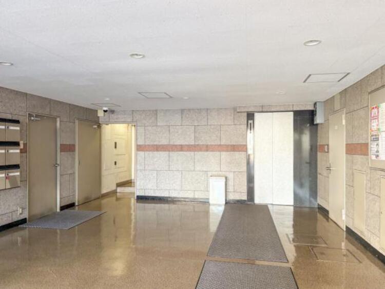 エントランス 管理が行き届いた清潔感のあるエントランス。