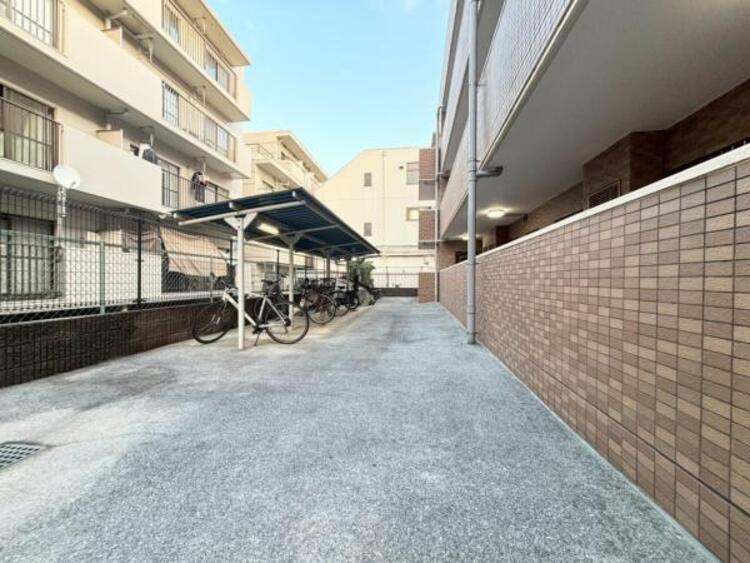 その他 敷地内には駐輪場を完備しており、日々の移動もスムーズです。（2025.11.14撮影）