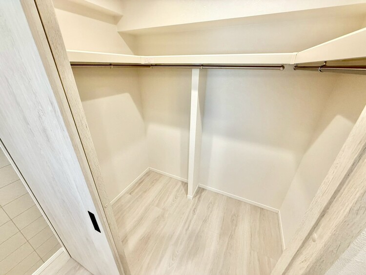 その他 収納スペースが付いていて、お部屋を広く使っていただけます。