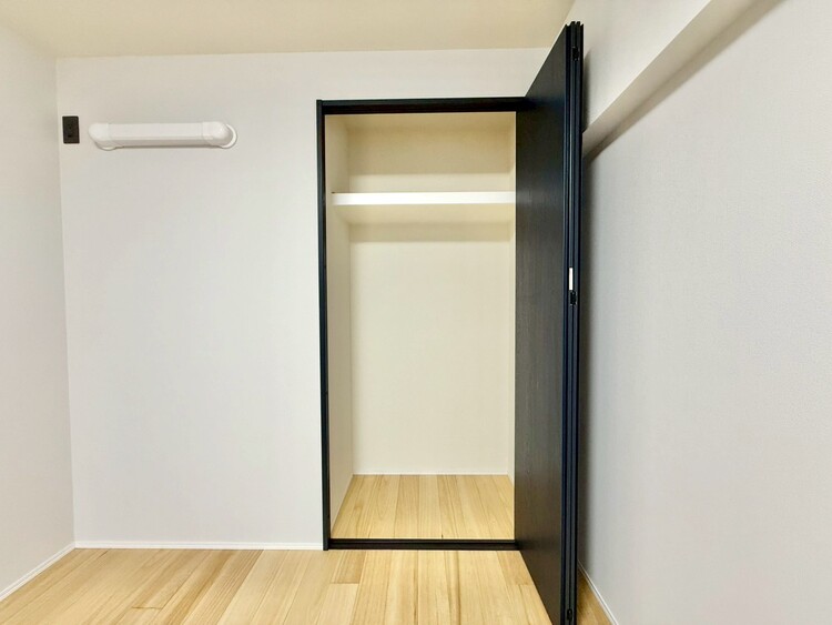 その他 収納スペースが付いていて、お部屋を広く使っていただけます。