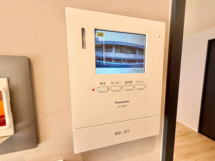その他 誰が来てもわかる様にモニター付きインターホンを設置。