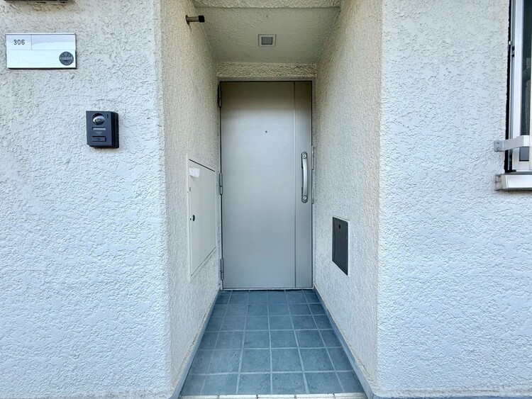 その他 清潔感のある落ち着いた雰囲気の玄関です。