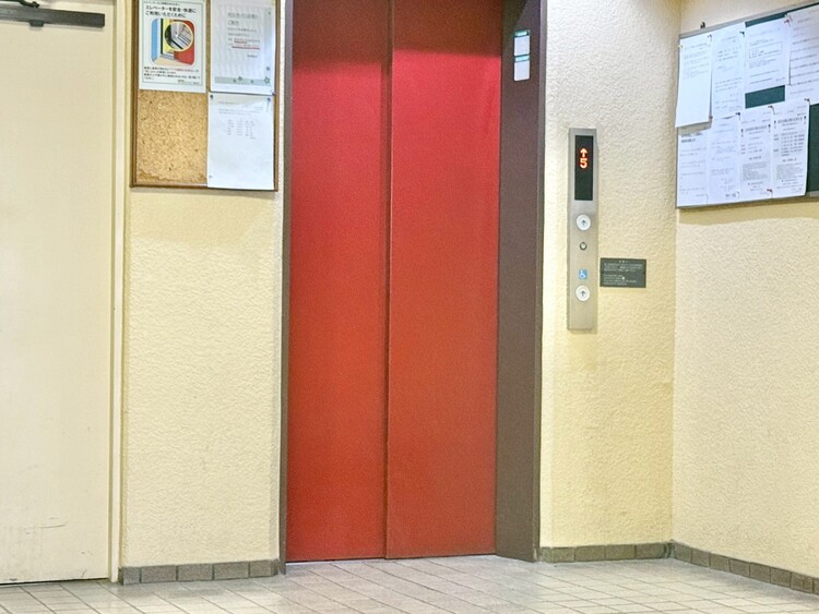 その他 エレベーター完備のため荷物が多くなっても安心。