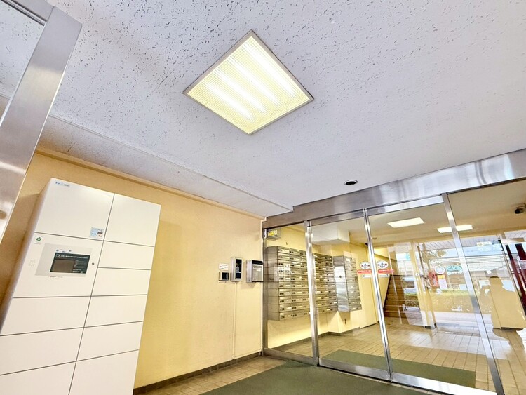 その他 館内は静寂な中が保たれており、管理が行き届いている印象を受けました。