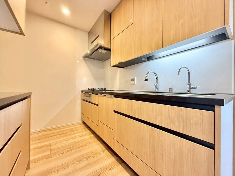 その他 使いやすくスタイリッシュなキッチン空間になっております。