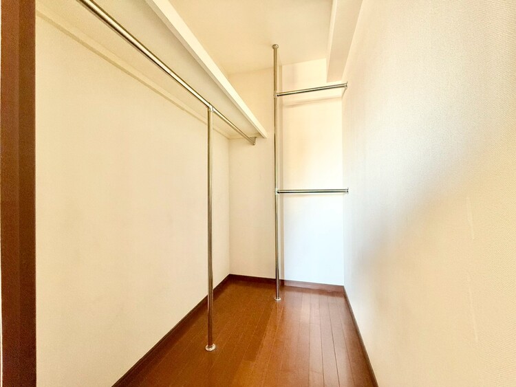 その他 収納スペースが付いていて、お部屋を広く使っていただけます。