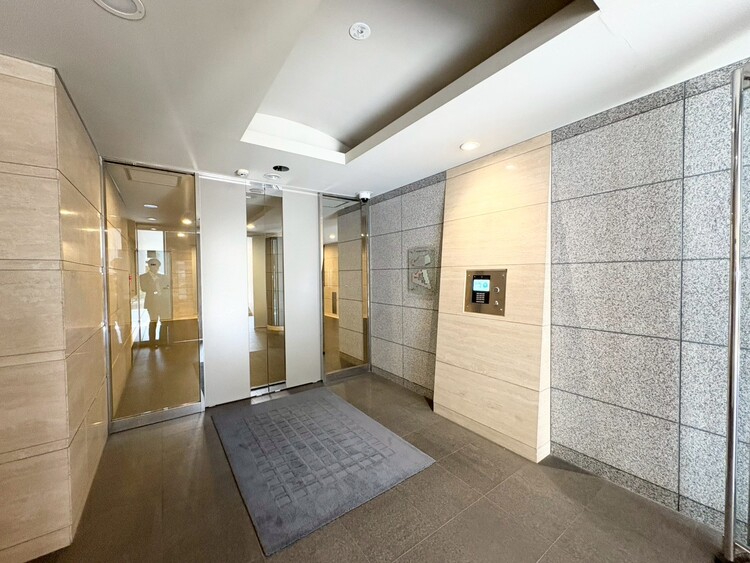 その他 館内は静寂な中が保たれており、管理が行き届いている印象を受けました。