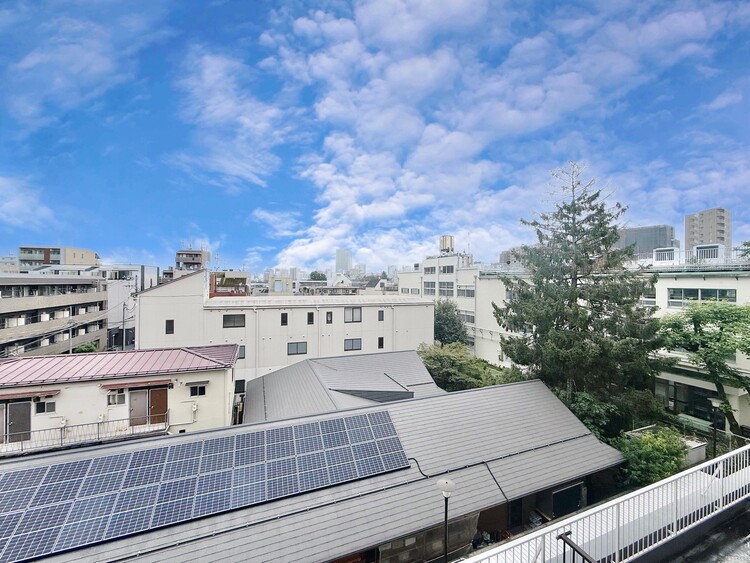 その他 眺望や窓からの景色が良いと、家で過ごす時間も快適です。