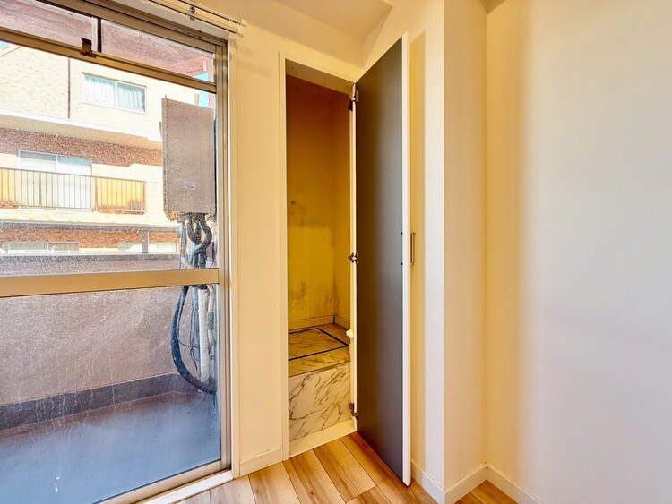 その他 家電やスーツケース、ストック品など何でも片付く嬉しい空間です。