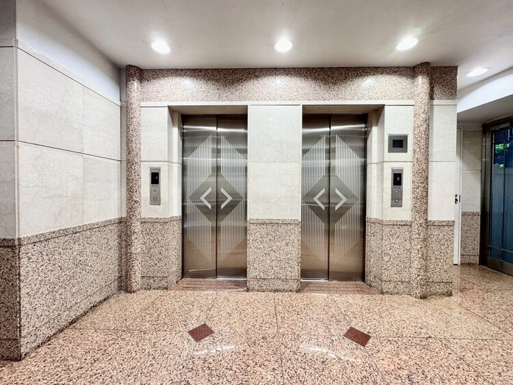 その他 エレベーター完備のため荷物が多くなっても安心。