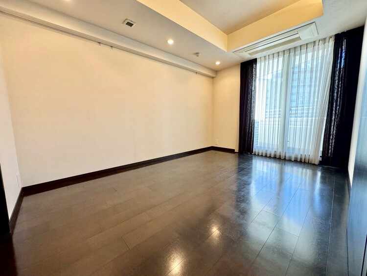 その他 清かで艶やかな時間をもたらしてくれる室内です。