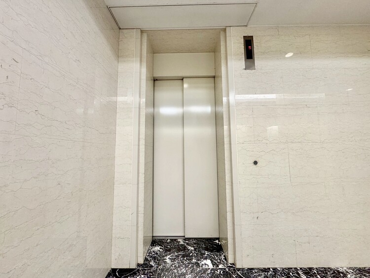 その他 エレベーター完備のため荷物が多くなっても安心。