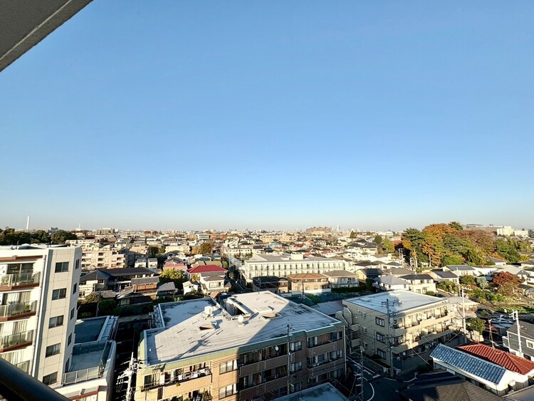 その他 眺望や窓からの景色が良いと、家で過ごす時間も快適です。