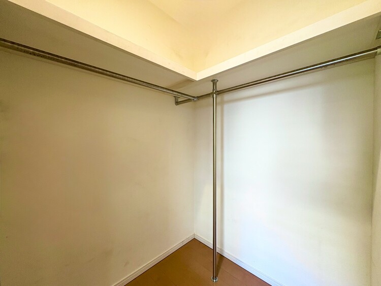 その他 収納スペースが付いていて、お部屋を広く使っていただけます。