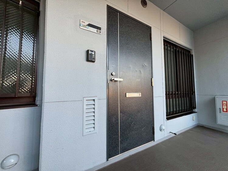 その他 清潔感のある落ち着いた雰囲気の玄関です。