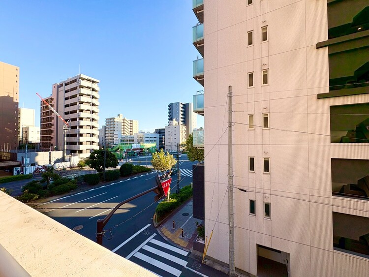 その他 眺望や窓からの景色が良いと、家で過ごす時間も快適です。