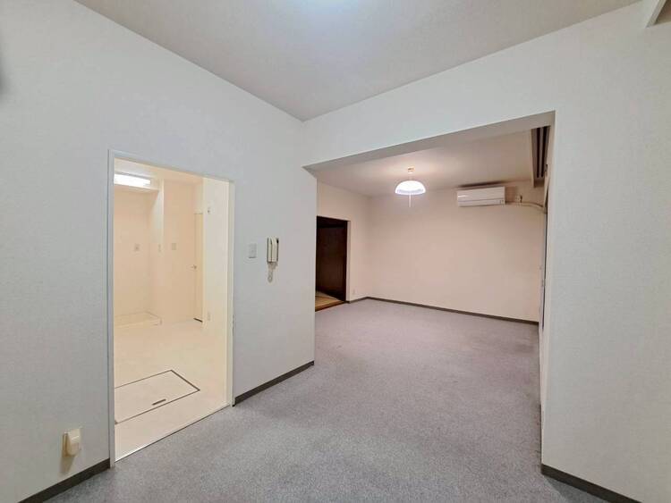 その他 シンプルな内装と偏り過ぎないデザインで統一しました。