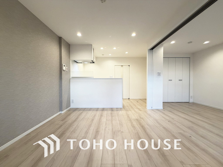 内装 ゆったりとくつろげる上質なリビングダイニング