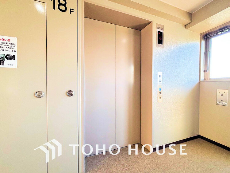 その他 エレベーター