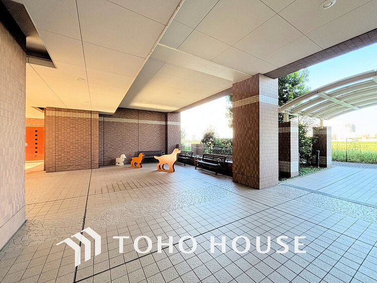 エントランス エントランス