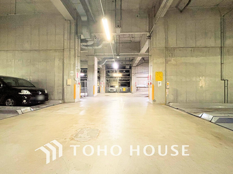 駐車場 駐車場（料金・空き状況はご確認ください）