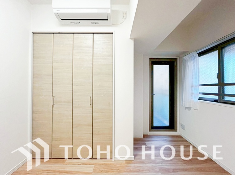 内装 【ROOM】感性を育むプライベートルームはシンプルでスマートな空間。