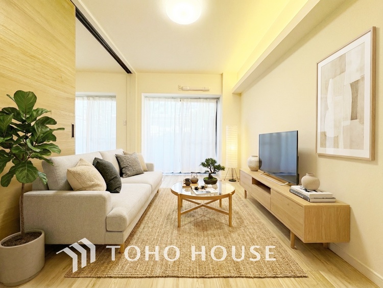 内装 ＊配置してある家具や小物はCGによるイメージ画像です。◆煌びやか◆愛おしい家族との団欒の時間をより一層幸せなものに感じさせる。輝かしい毎日が待っています。