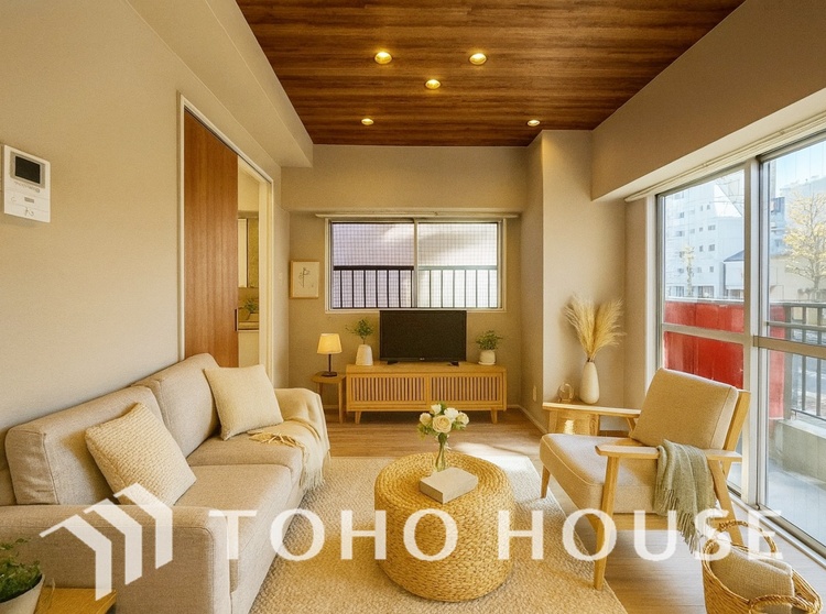 内装 ＊配置してある家具や小物はCGによるイメージ画像です。忙しい朝でも、しっかり家族が揃って食事をして頂けるゆとりある大きさのダイニングスペース。