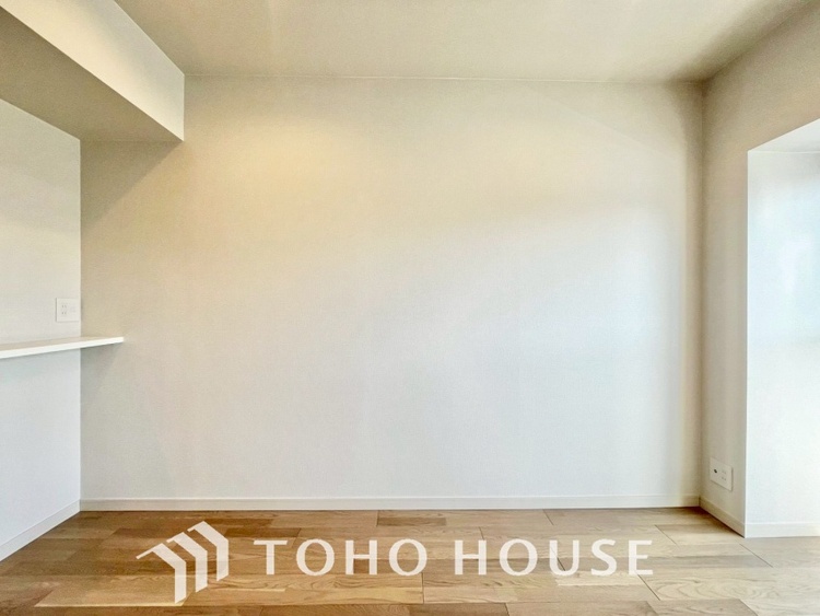 内装 「想像していた以上に広い」が写真を撮っているときの感想です。家事動線に配慮したプランによりご家族がくつろげる明るく広い空間が確保できました。