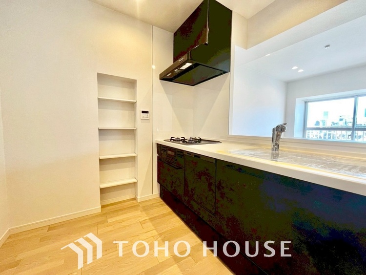 内装 家族みんなの笑顔が、笑い声が絶えない幸せいっぱいのこの場所で新たな生活が始まる