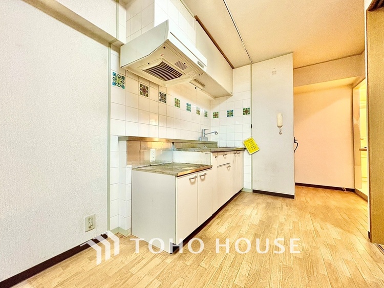 キッチン インテリアだけでなく、毎日のお料理を楽しく、軽やかにする多彩な設備・仕様。