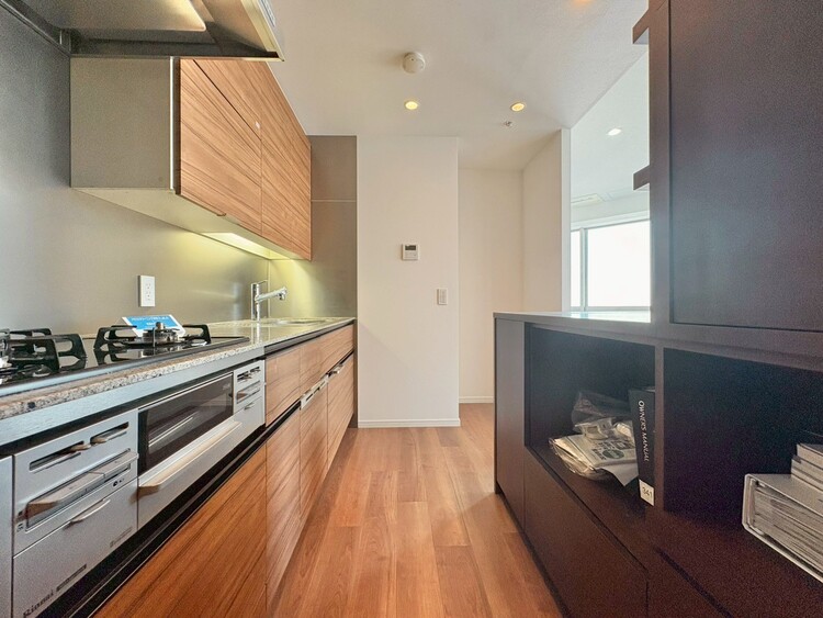 キッチン 開放感のあるキッチンスペース。調理をしながら、会話も弾みそうですね。