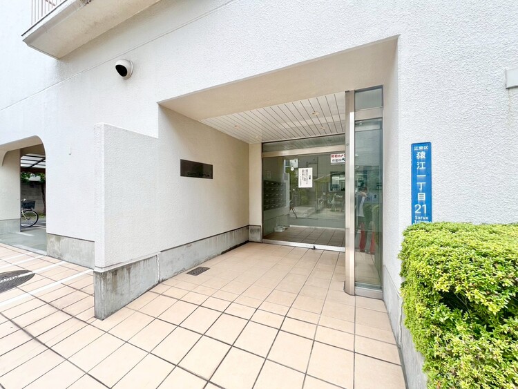 その他 上質感漂う玄関アプローチです。