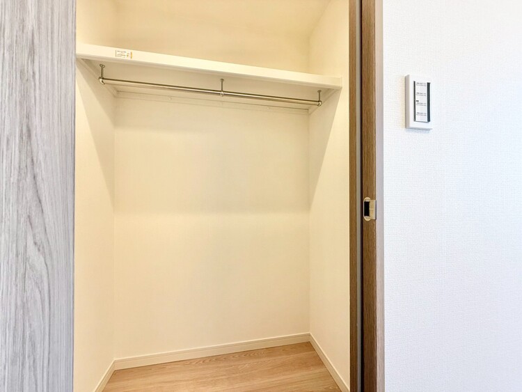 その他 家電やスーツケース、ストック品など何でも片付く嬉しい空間です。