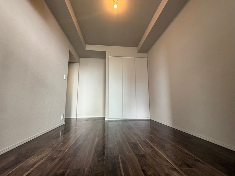 その他 清かで艶やかな時間をもたらしてくれる室内です。