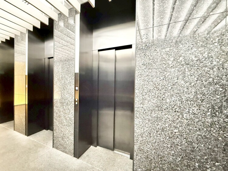 その他 エレベーター完備のため荷物が多くなっても安心。