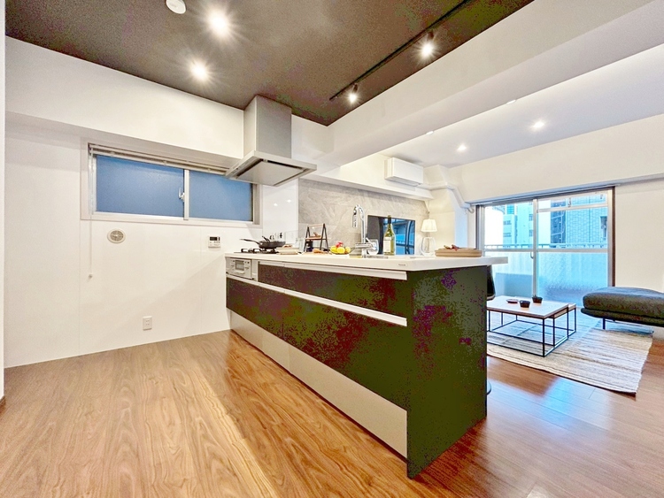 その他 開放感のあるキッチンスペース。調理をしながら、会話も弾みそうですね。