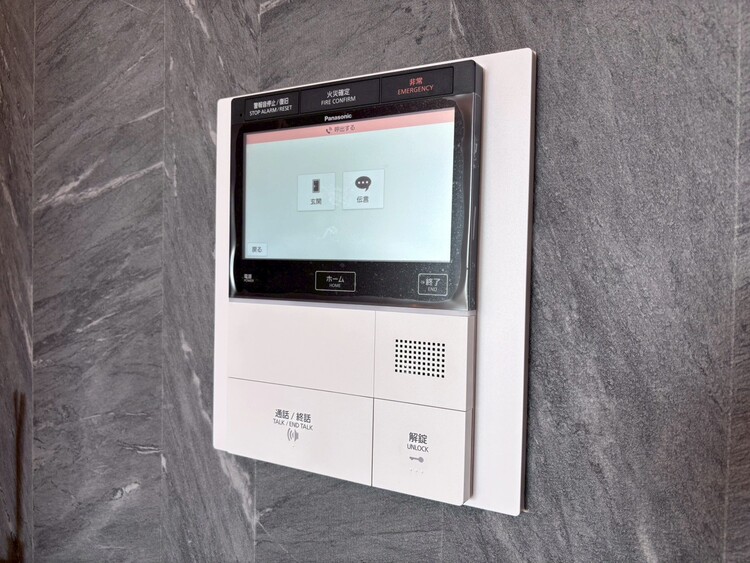 その他 誰が来てもわかる様にモニター付きインターホンを設置。