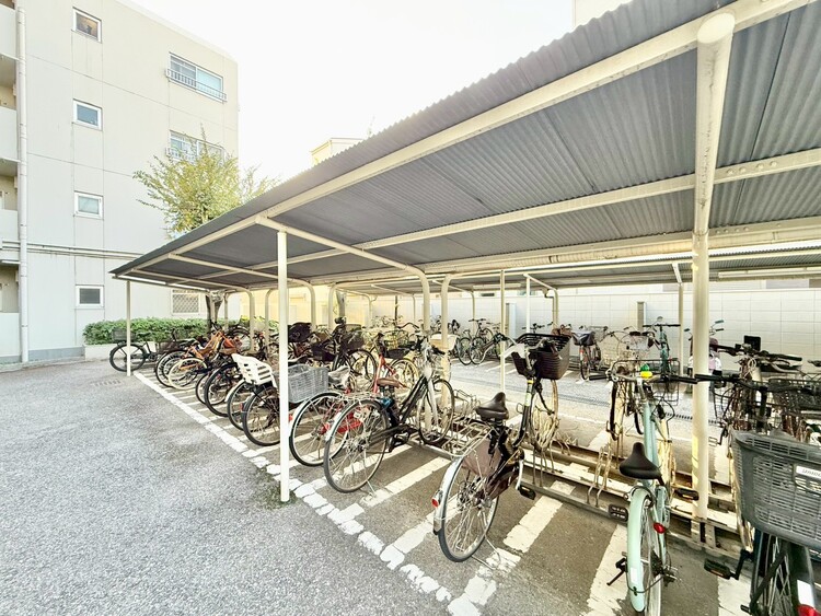 その他 【駐輪場】駐輪場も綺麗に整頓されています。※空き状況は都度ご確認下さい。