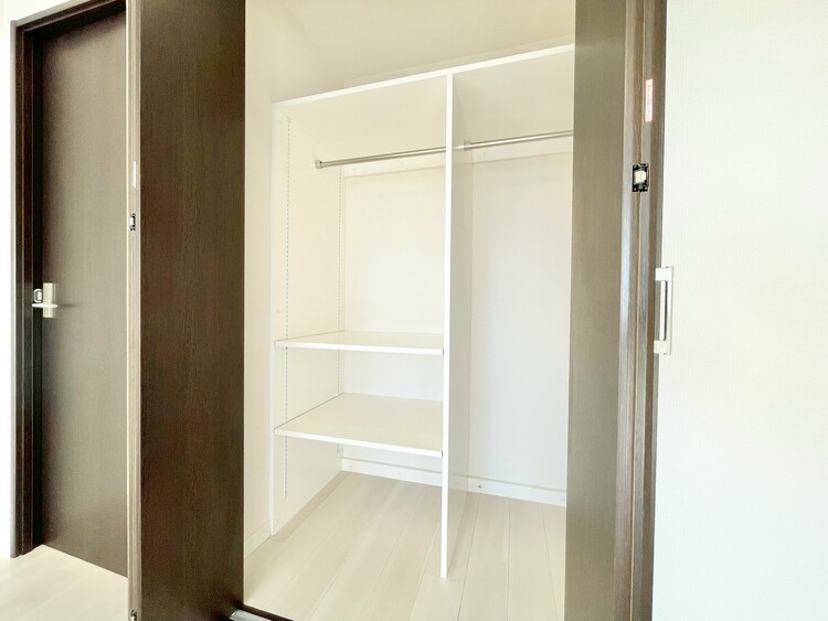 その他 収納スペースが付いていて、お部屋を広く使っていただけます。