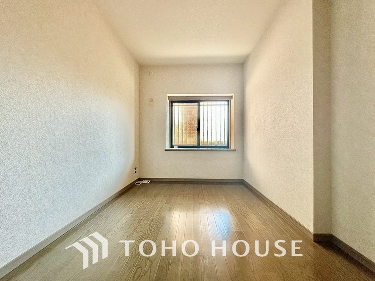 内装 現在改装中◆属毛離裏◆子は父を手本とし、母に愛育されて成長する。家族の深い繋がり。いつまでも大切にしたい。